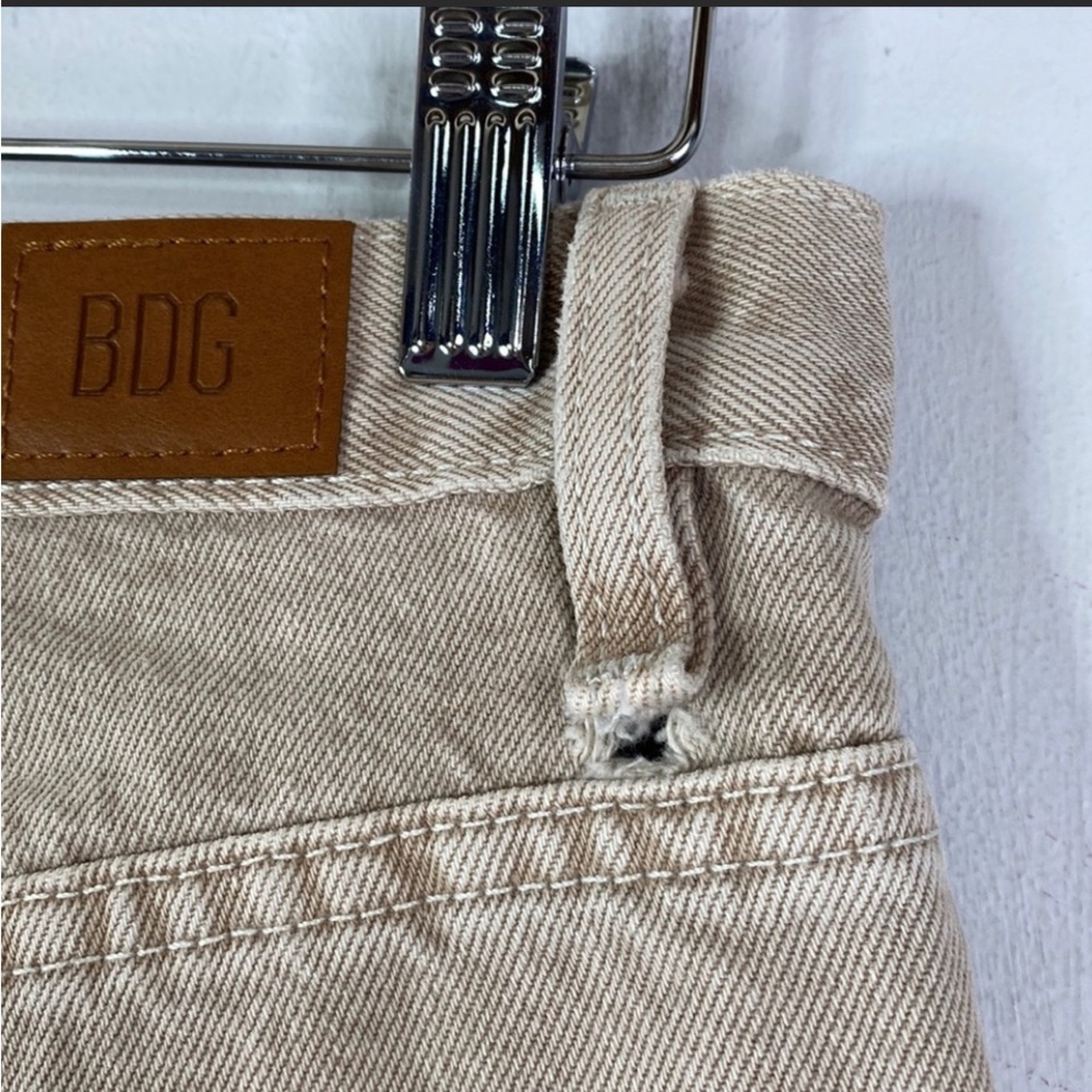 Jeans - Picture 5 of 5